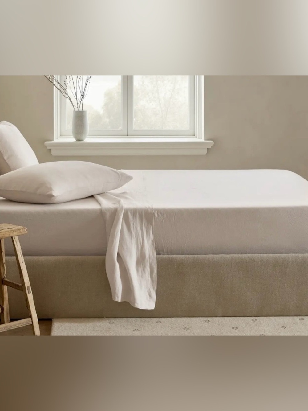 Quince European Linen Flat Sheet & Pillowcases, Queen (Sand)